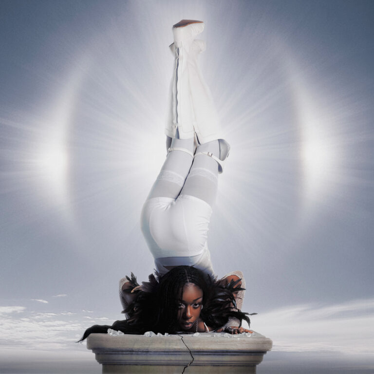 Album der Woche: Debby Friday – The Starrr Of The Queen Of Life